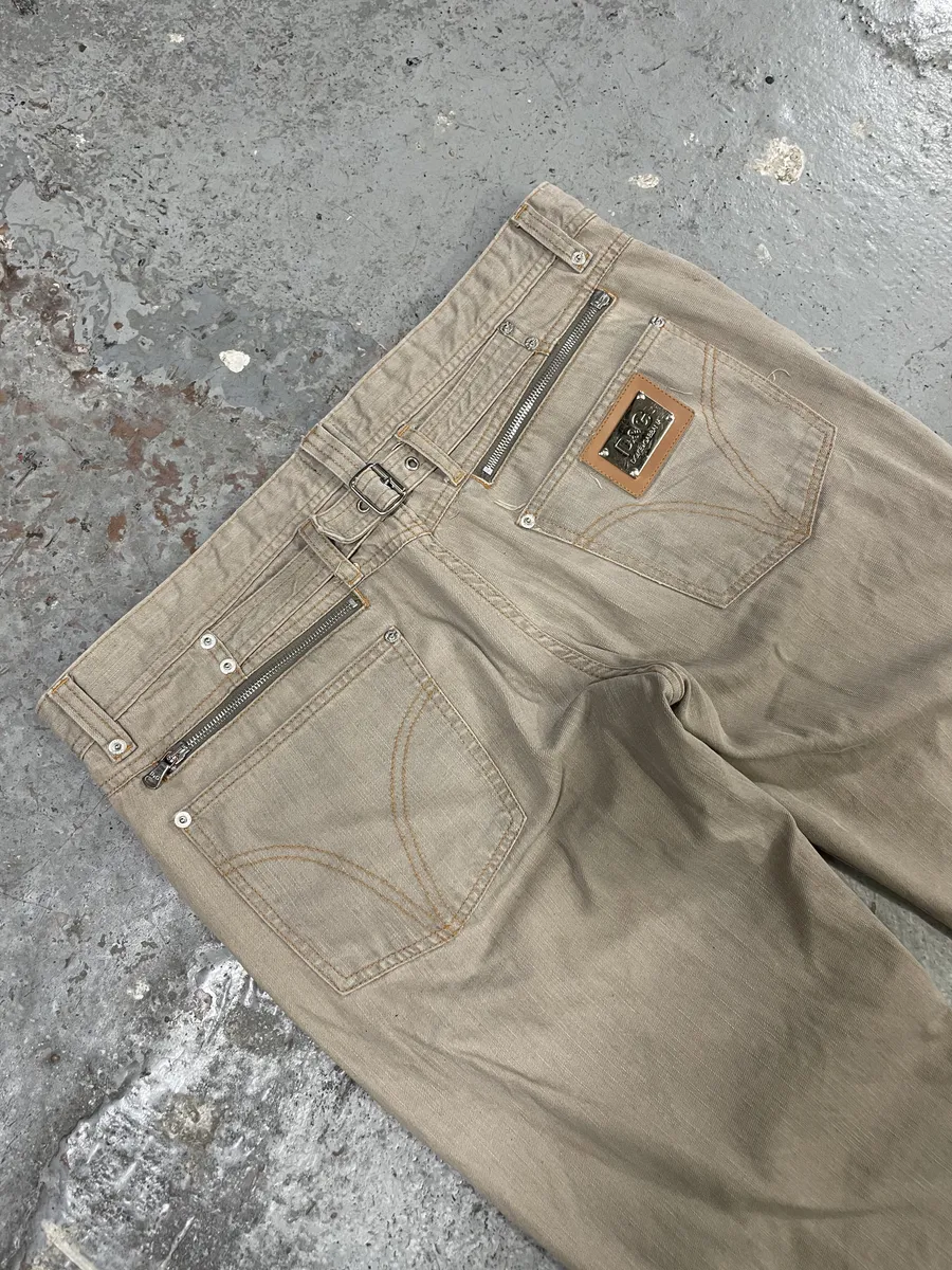 AW2005 Dolce & Gabbana Light Grey Denim Jeans - Image 11