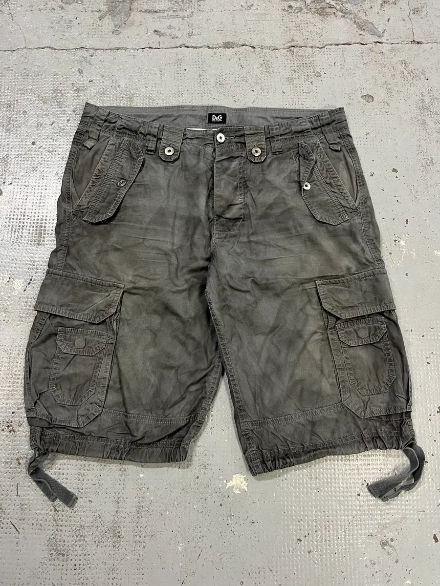 AW2006 Dolce & Gabbana Multi Pockets Cargo Grey Shorts - Image 2