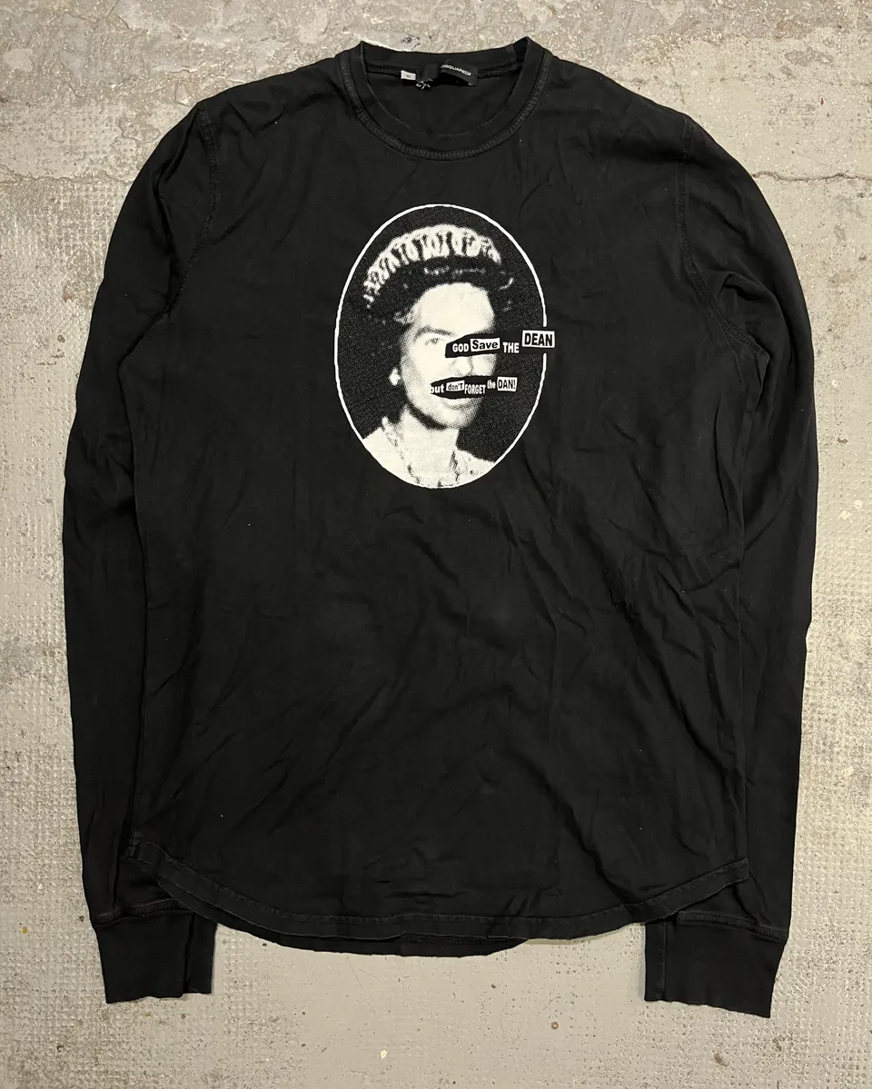 AW2006 Dsquared2 Black Face Print Longsleeve T-Shirt - Image 4