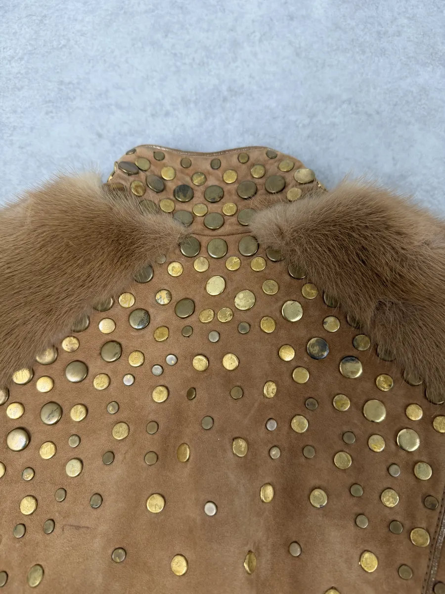AW2006 Gucci Beige Suede Studded Leather Jacket by Frida Giannini - Image 8