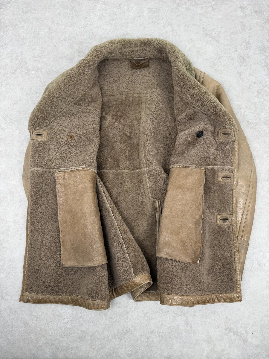 AW2006 Prada Beige Shealing Double Breasted Leather Coat - Image 13