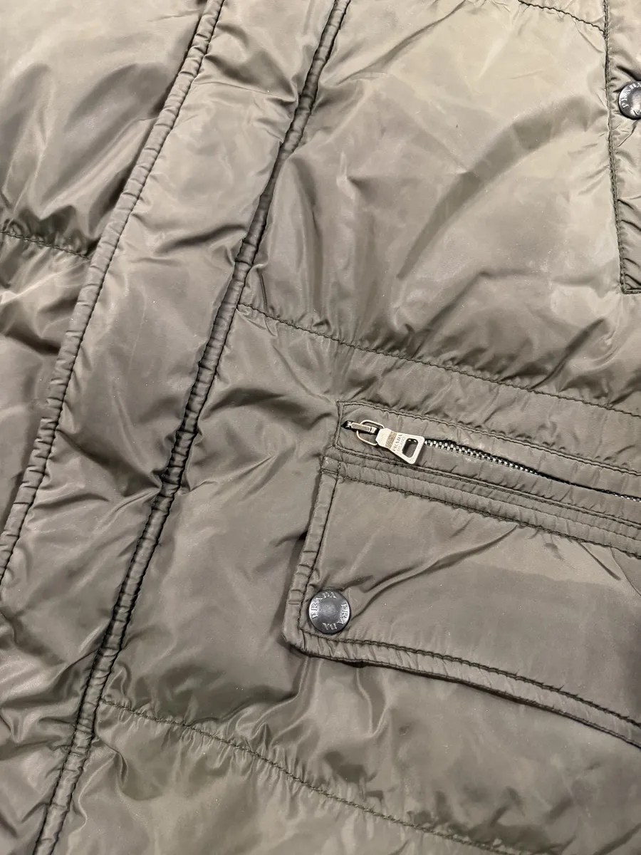 AW2006 Prada Khaki Green Fur Hooded Puffer Jacket - Image 12