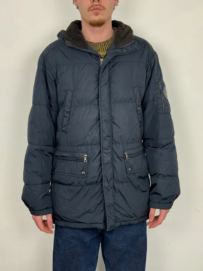 AW2006 Prada Navy Fur Collar Heavy Puffer Jacket - Image 2