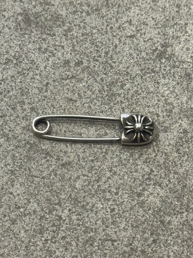 Chrome Hearts Silver Cross Safety Pin