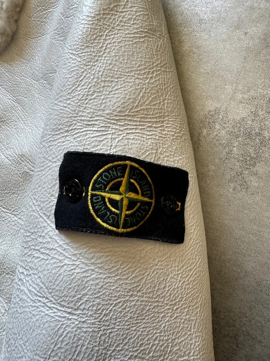 AW2006 Stone Island Hand Painted Sheepskin White Shearling Leather Jacket - Image 11