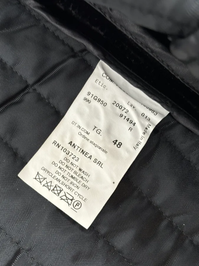 AW2007 Emporio Armani Black Techno Line Velvet Classy Blazer Jacket - Image 11