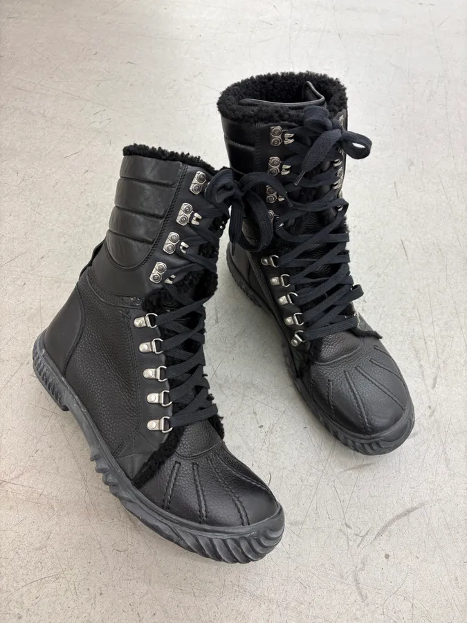 AW2007 Gucci Black Leather Fur-Lined Boots by Frida Giannini - Image 6