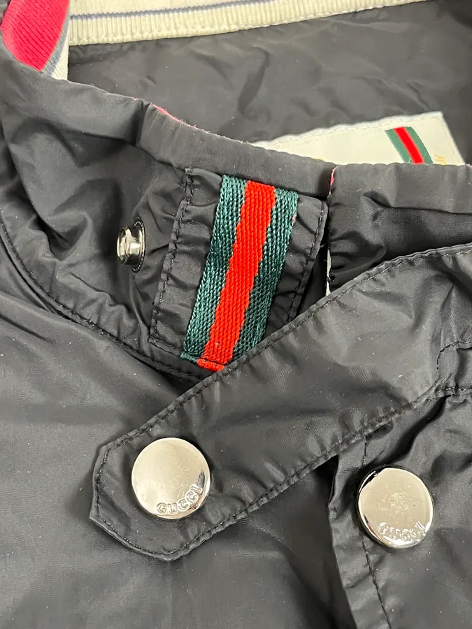 AW2007 Gucci Navy Multi Pockets Nylon Light Jacket by Frida Giannini - Image 11