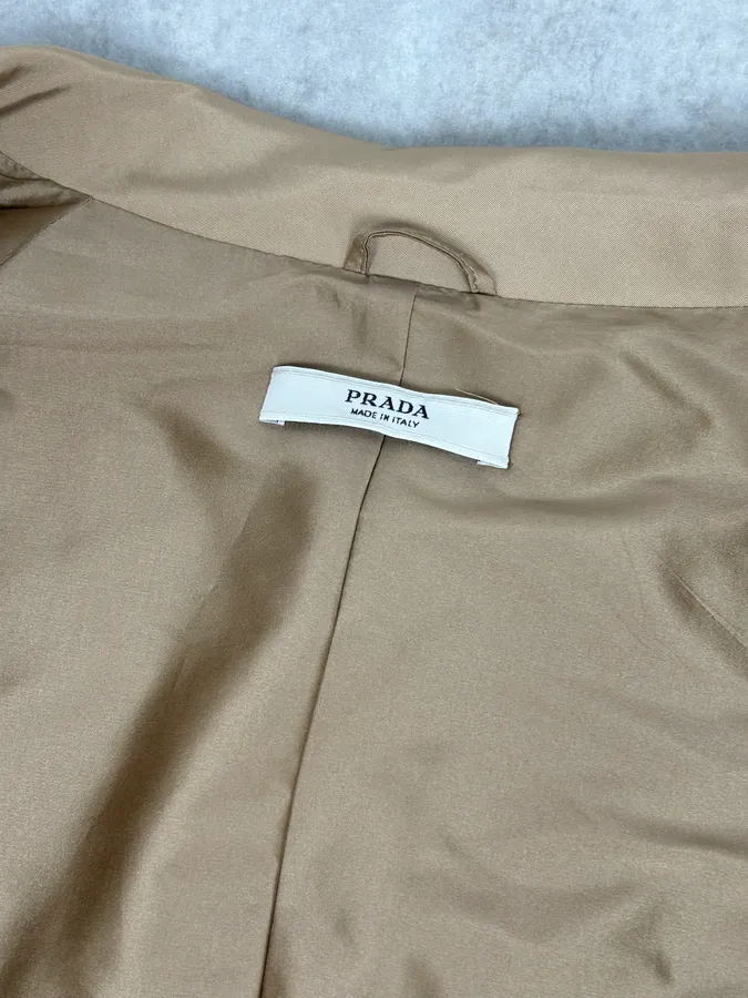 AW2007 Prada Belted Short Trench Coat - Image 11