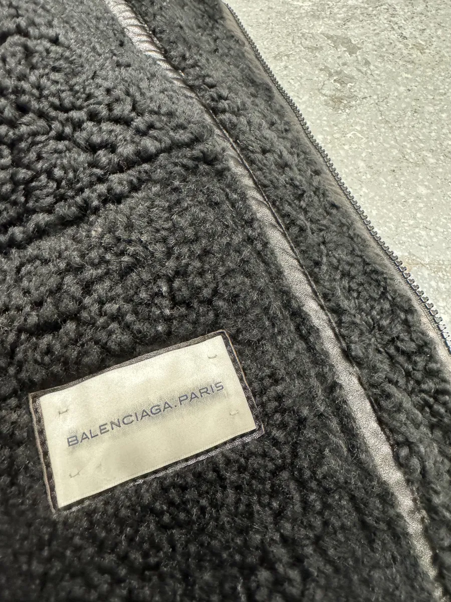 AW2008 Balenciaga Lambskin Black Asymmetrical Shearling Leather Jacket - Image 9