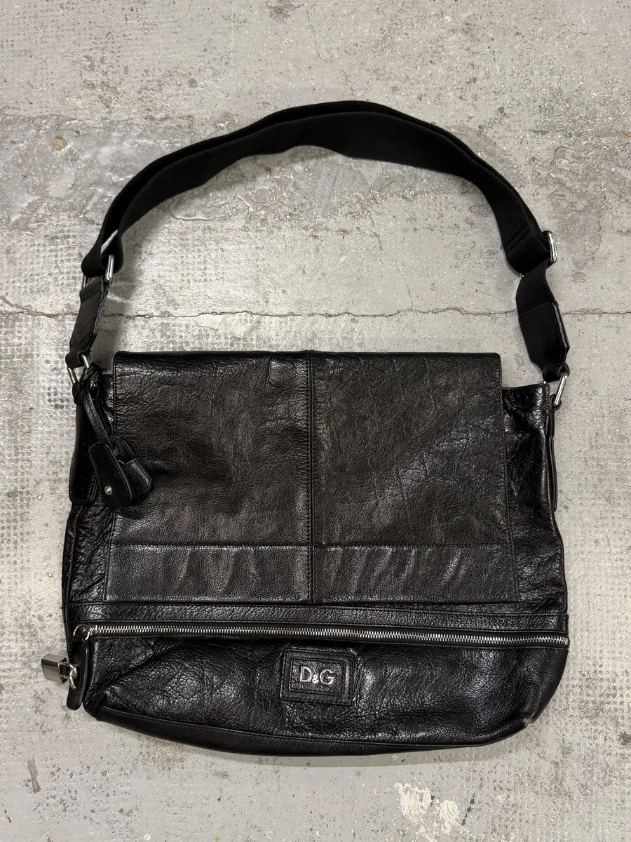 AW2008 Dolce & Gabbana Black Leather Shoulder Bag
