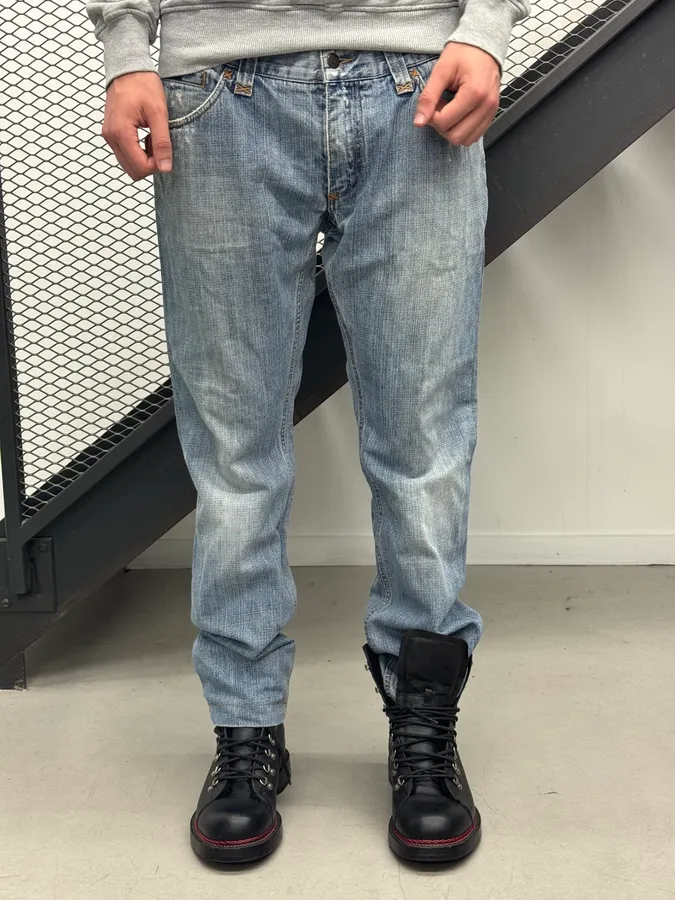 AW2008 Dolce & Gabbana Contrast Back Pocket Light Blue Denim Jeans - Image 2