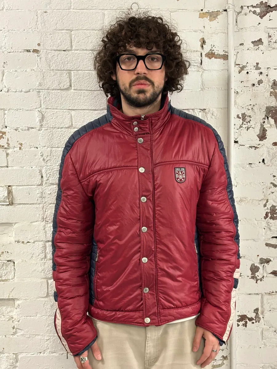 AW2008 Dolce & Gabbana Ski Retractable Hood Red Puffer Jacket - Image 2