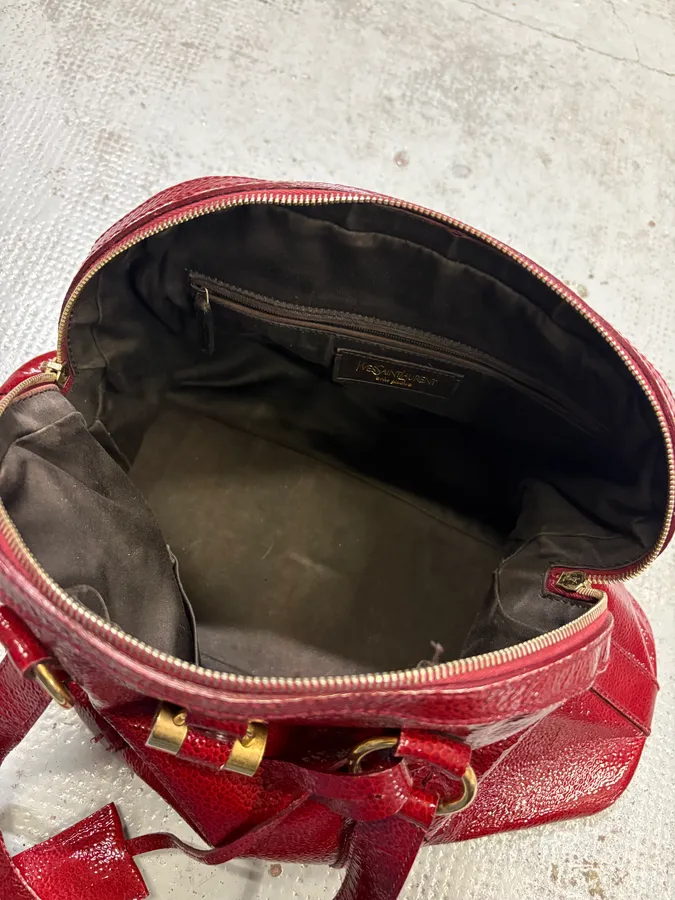 AW2008 Saint Laurent Bordeaux Patent Leather Muse Barrel Bag - Image 9