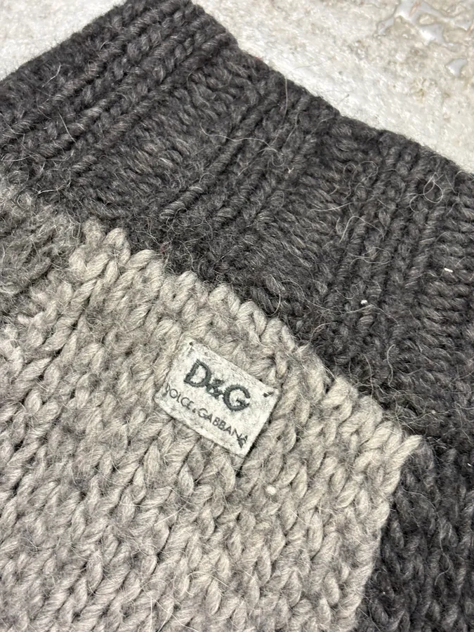 AW2009 Dolce & Gabbana Grey Wool Patchwork Cardigan - Image 8