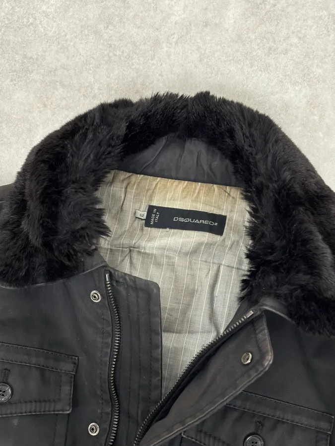 AW2009 Dsquared2 Black Fur Collar Denim Bomber Jacket - Image 8