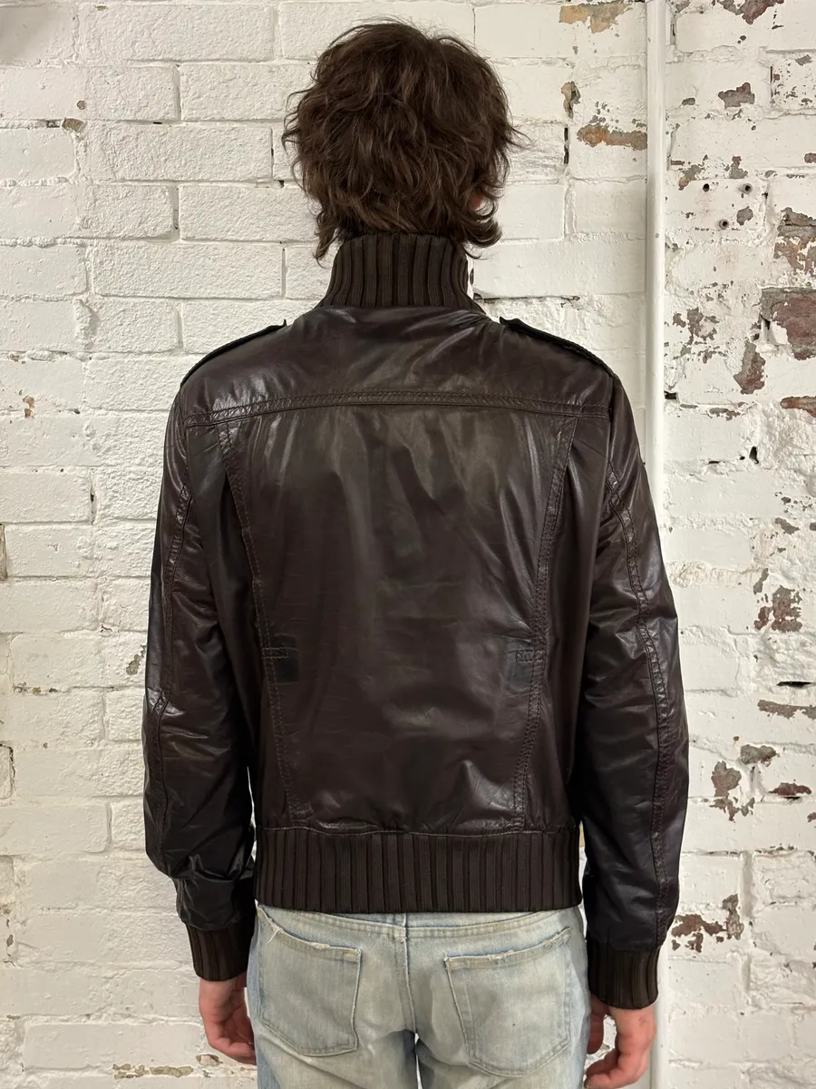 AW2009 Gucci Brown Madonna Buttoned Leather Jacket by Frida Giannini - Image 3