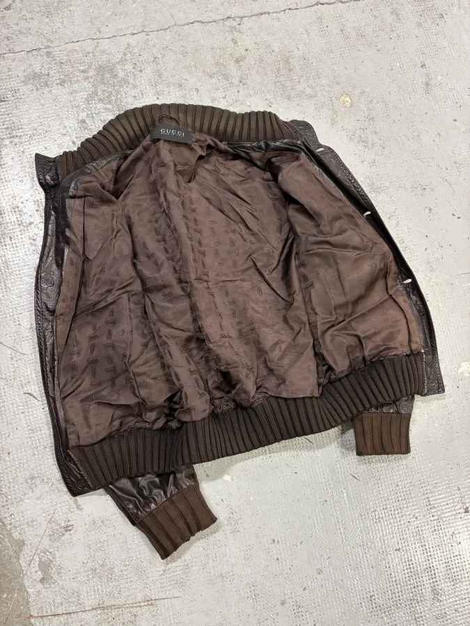 AW2009 Gucci Brown Madonna Buttoned Leather Jacket by Frida Giannini - Image 7
