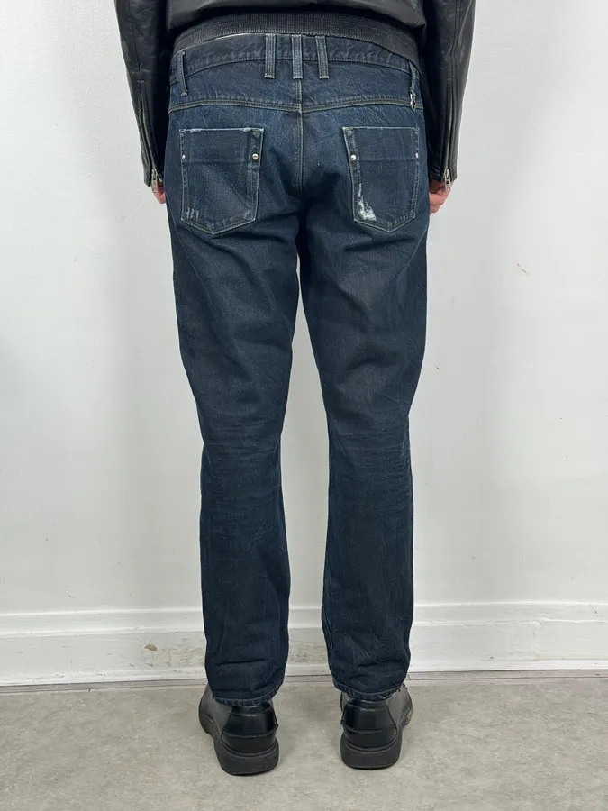 AW2009 Gucci Navy Oiled Denim Jeans by Frida Giannini - Image 5