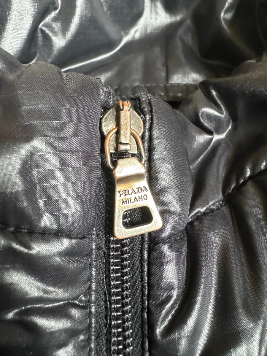 AW2009 Prada Light Tactical Black Puffer Jacket - Image 10
