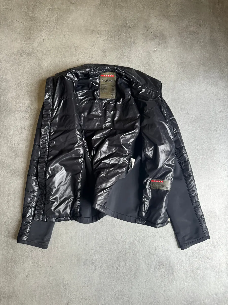 AW2009 Prada Light Tactical Black Puffer Jacket - Image 5