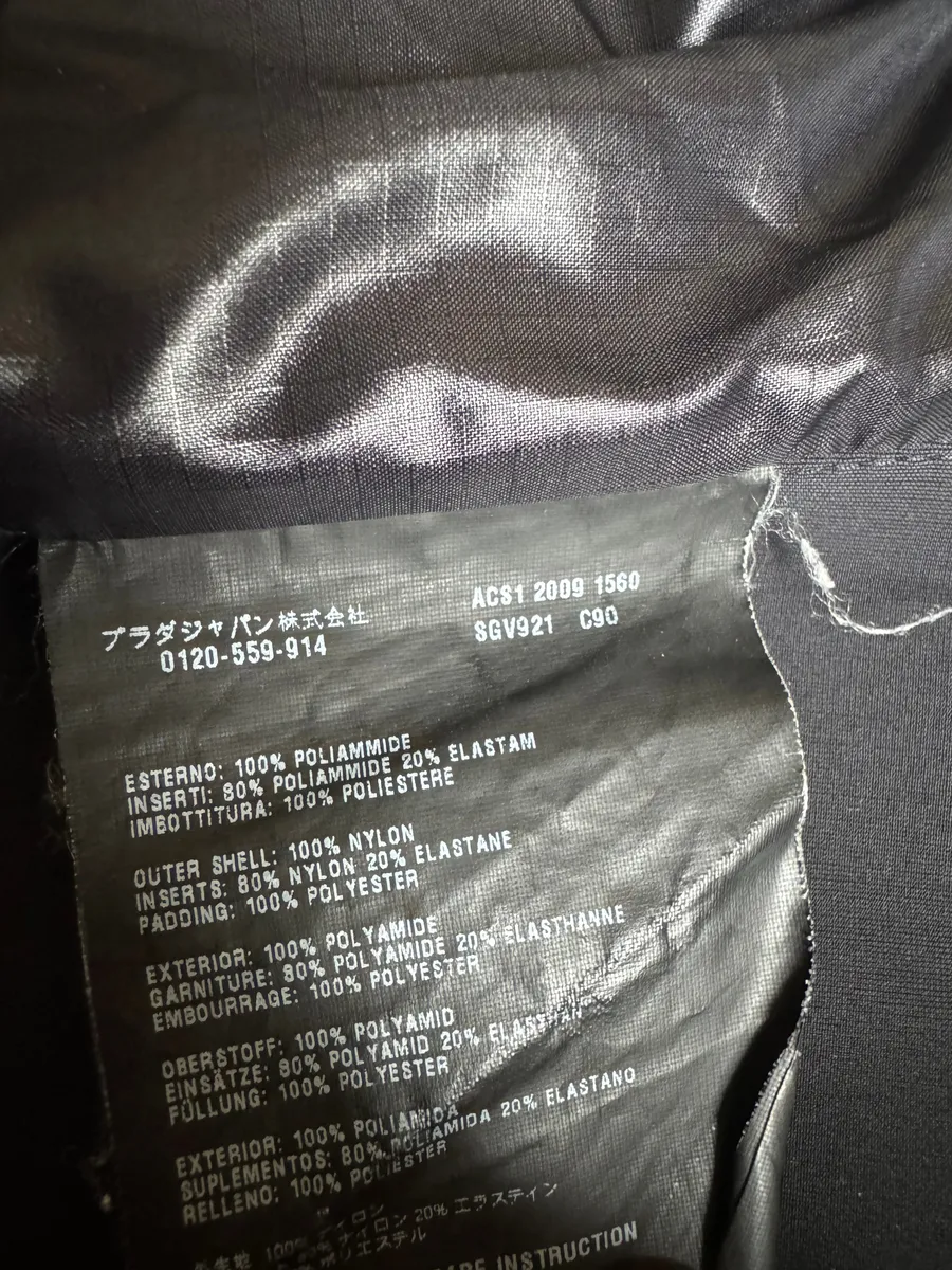 AW2009 Prada Light Tactical Black Puffer Jacket - Image 6