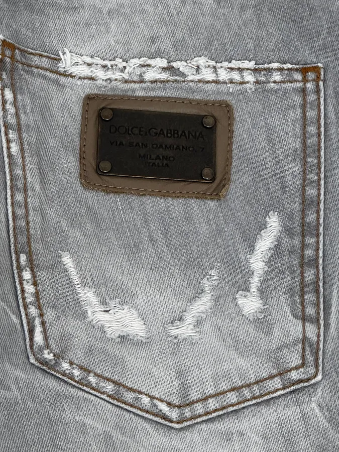 AW2010 Dolce & Gabbana Distressed Grey Denim Jeans - Image 11
