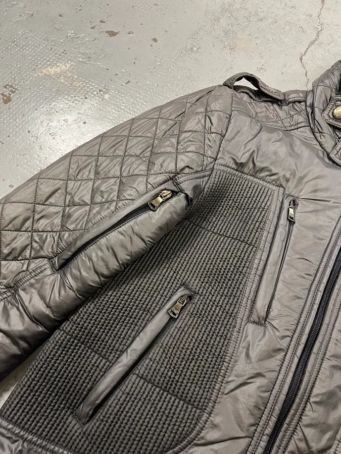 AW2010 Dolce & Gabbana Futuristic Astro Grey Puffer Jacket - Image 7