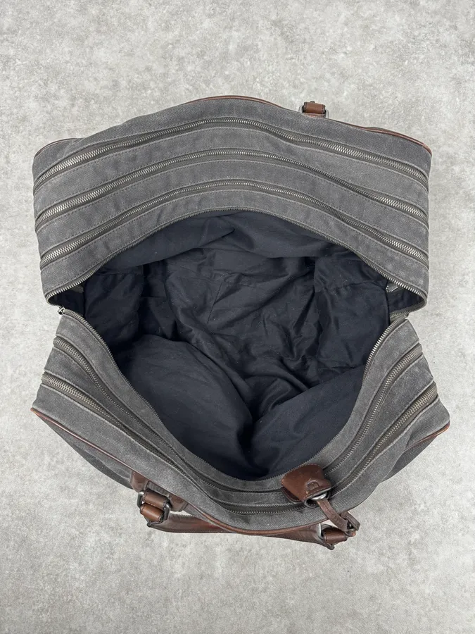 AW2010 Dolce & Gabbana Grey Canvas & Leather Lily Zip Bag - Image 17