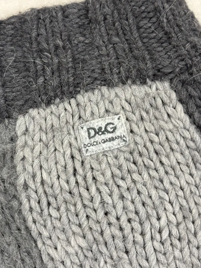 AW2010 Dolce & Gabbana Grey Patchwork Wool Cardigan - Image 10