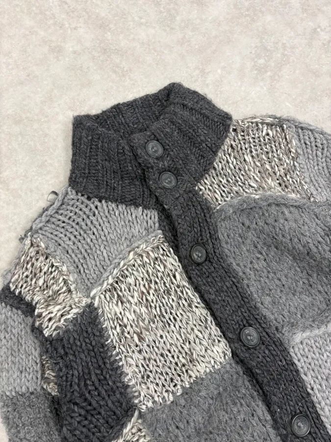 AW2010 Dolce & Gabbana Grey Patchwork Wool Cardigan - Image 5