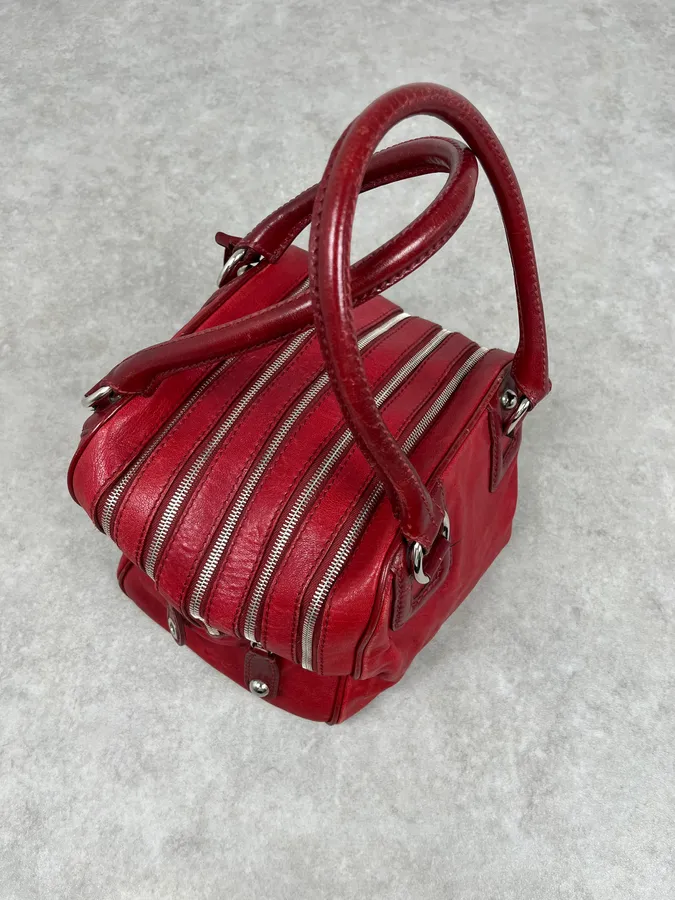 AW2010 Dolce & Gabbana Red Leather Multi-Zip Lily Bag - Image 3