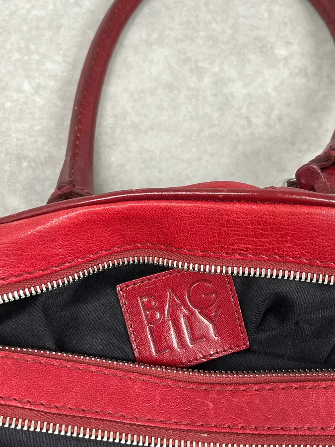 AW2010 Dolce & Gabbana Red Leather Multi-Zip Lily Bag - Image 7