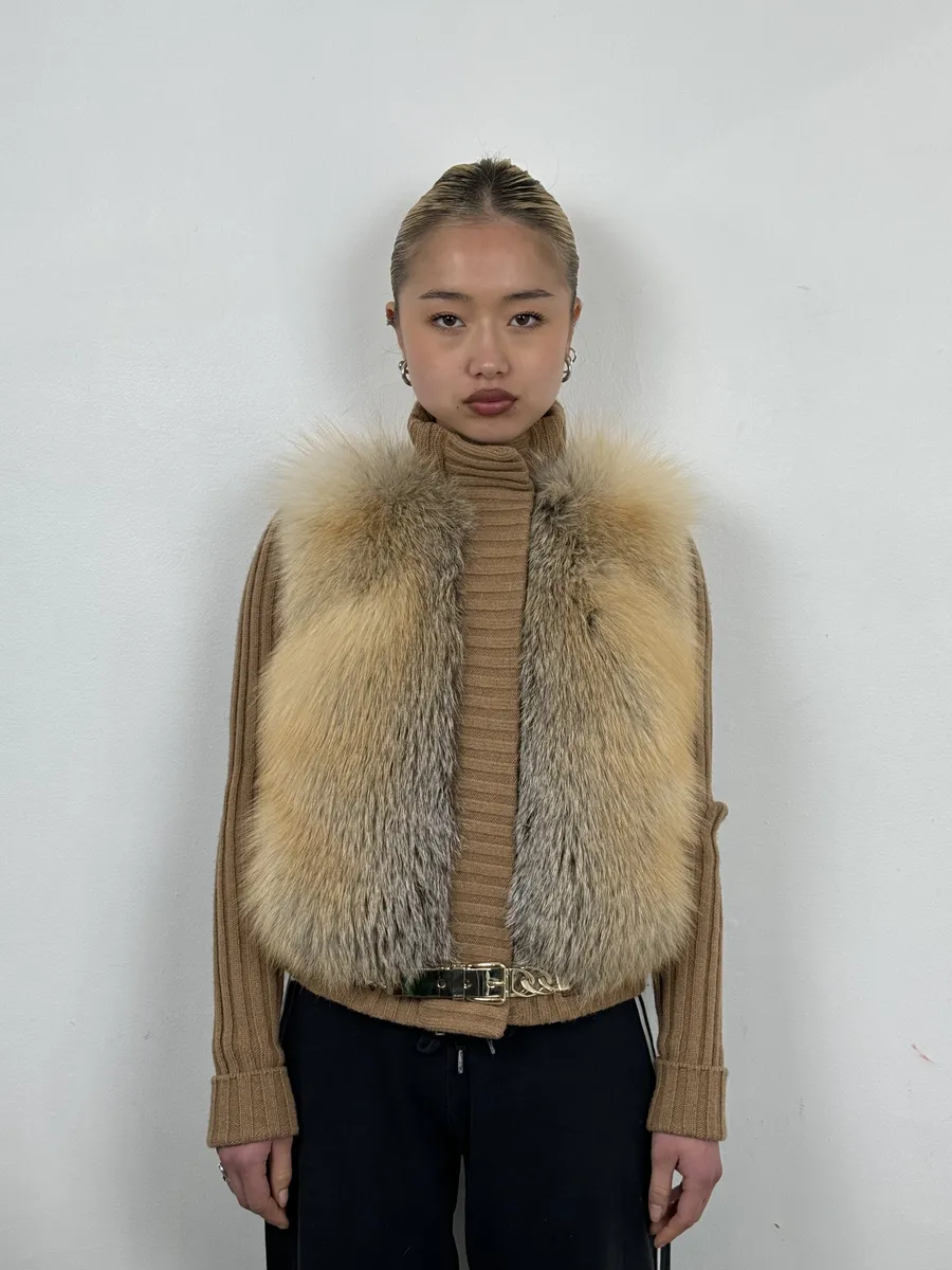 AW2010 Gucci Beige Camel Fox Fur Wool Jacket by Frida Giannini - Image 3