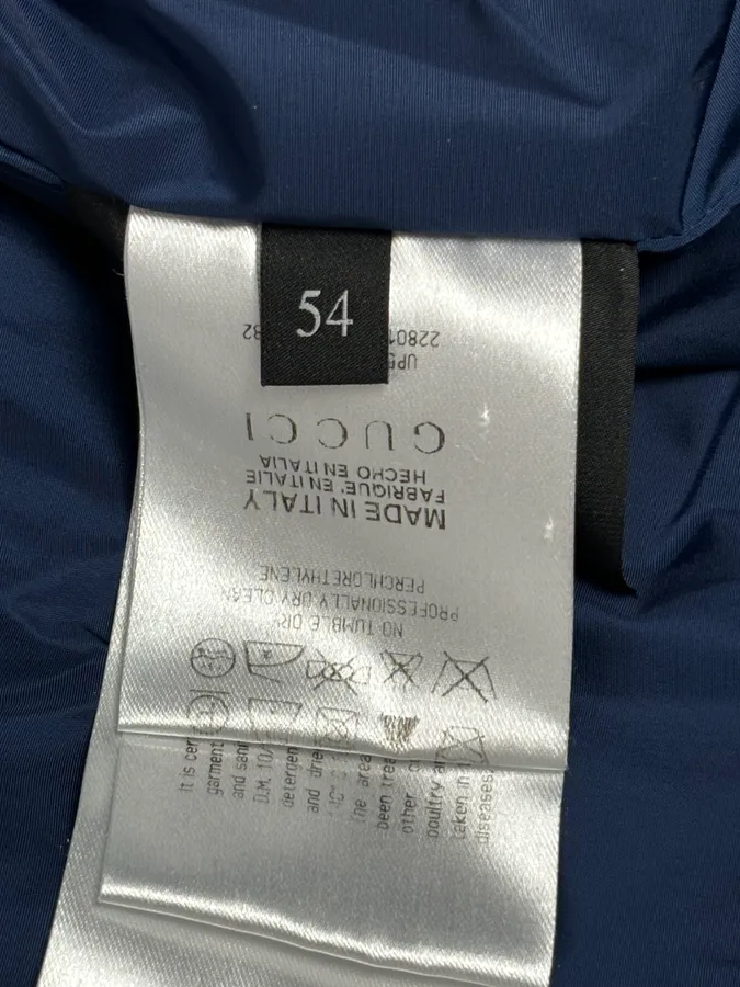 AW2010 Gucci Blue Hooded Quilted Puffer Jacket - Image 11