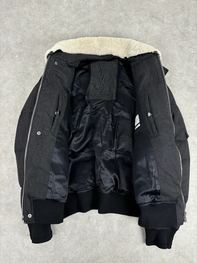 AW2010 Yves Saint Laurent Grey Wool Single-Breasted Fur Collar Jacket - Image 7