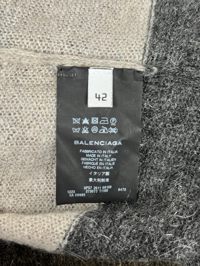 AW2011 Balenciaga Grey Striped Wool Sweater - Image 9