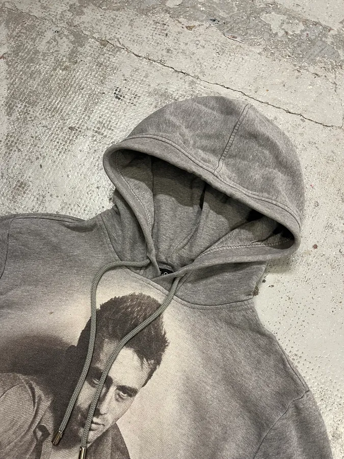 AW2011 Dolce & Gabbana James Dean Grey Hoodie - Image 5
