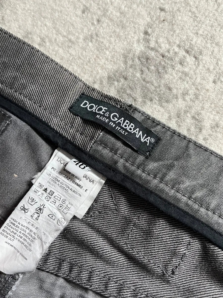 AW2011 Dolce & Gabbana Neutral Grey Multiple Pocket Cargo Pants - Image 7
