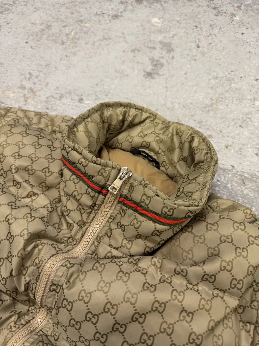 AW2011 Gucci Monogram Beige Propaganda Puffer Bomber Jacket - Image 12