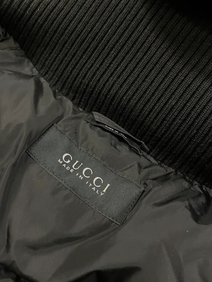 AW2012 Gucci Black Puffer Bomber Hooded Jacket - Image 11