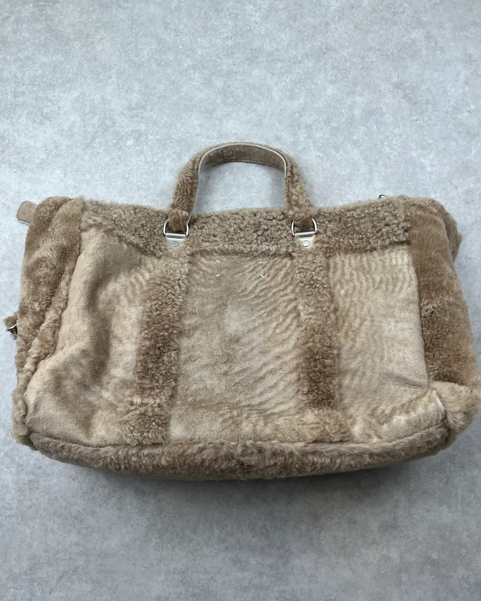 AW2012 Maison Margiela Beige Shearling Fur Crossbody Bag - Image 10