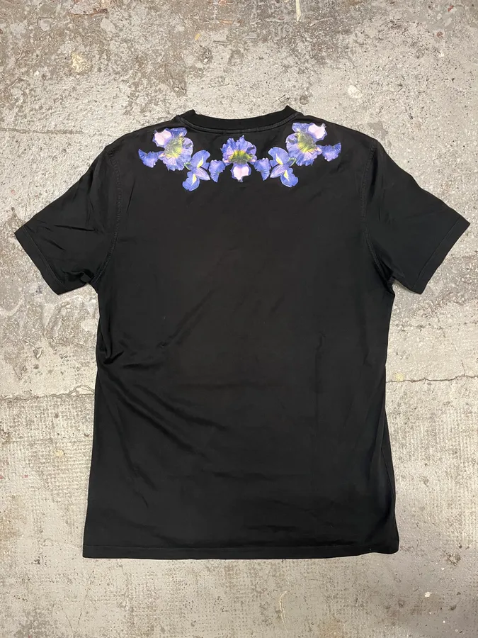 AW2013 Givenchy Star Black Flowers Tee-Shirt by Riccardo Tisci - Image 5