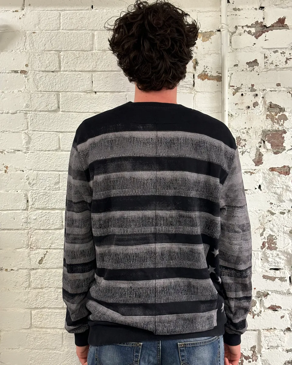 AW2014 Givenchy Black Grey Striped USA Flag Star Sweater - Image 3