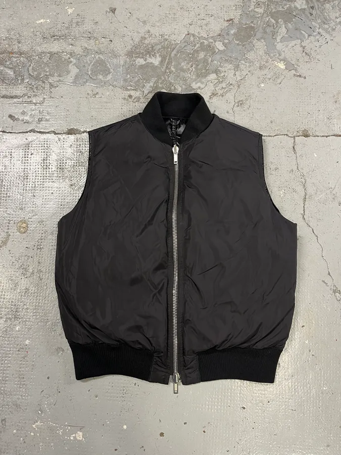 AW2014 Givenchy Madonna Reversible Black Puffer Vest Jacket - Image 5