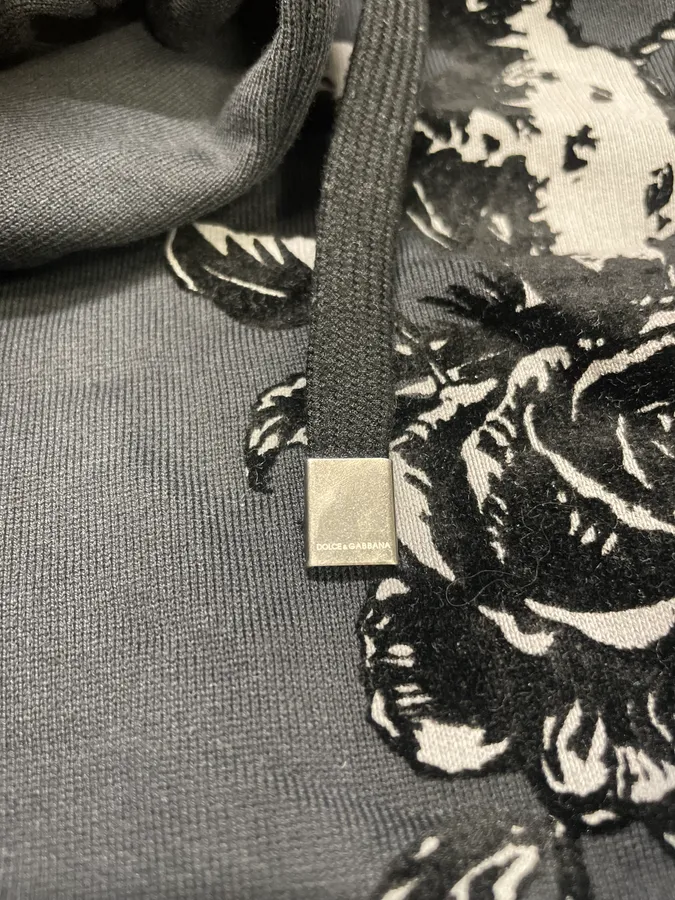 AW2015 Dolce & Gabbana Flowers Distinct Grey Hoodie - Image 10