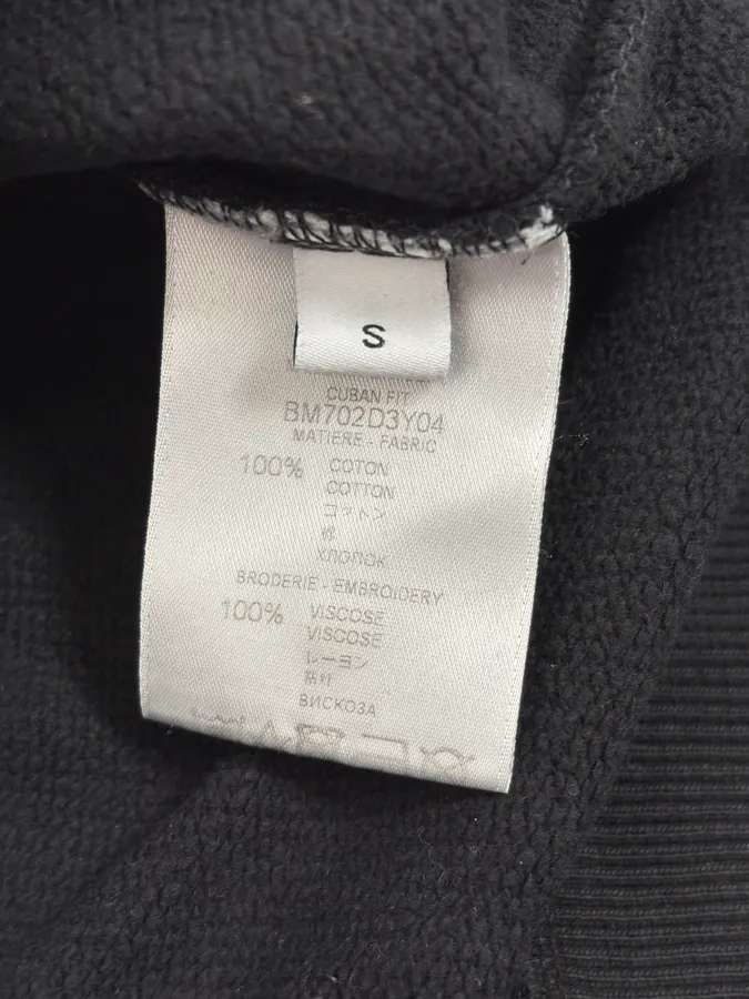 AW2015 Givenchy Black Stars Crewneck Sweater by Riccardo Tisci - Image 9
