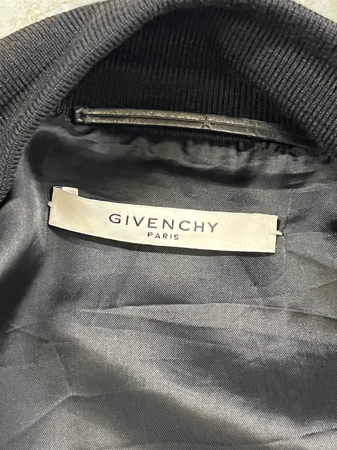 AW2015 Givenchy Stars Black Suede Leather Bomber Jacket by Riccardo Tisci - Image 9