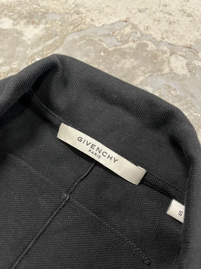 AW2016 Givenchy Black Cobra Polo Shirt by Riccardo Tisci - Image 8