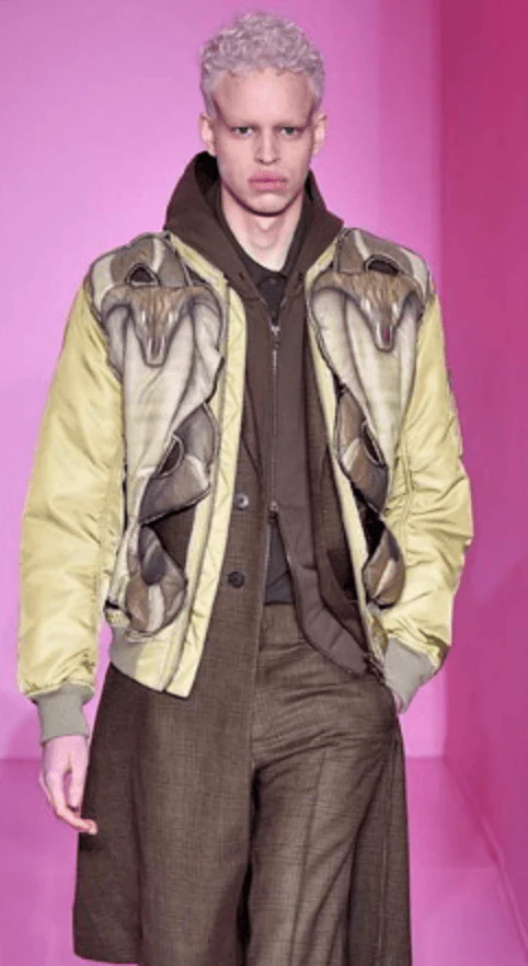 AW2016 Givenchy Green Cobra Embossed Cut Out Bomber Jacket - Image 3